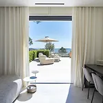 Celina - Sea View *