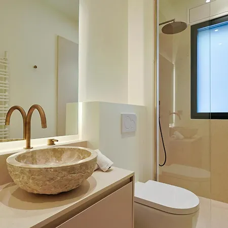 Celina - Sea View Beauvallon (Var)