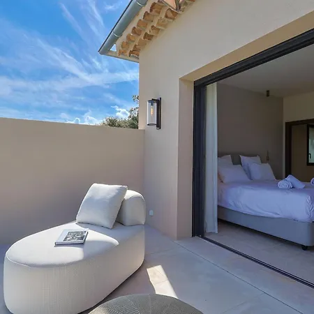 Celina - Sea View Villa Beauvallon (Var)